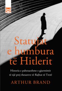 Statujat e humbura të Hitlerit